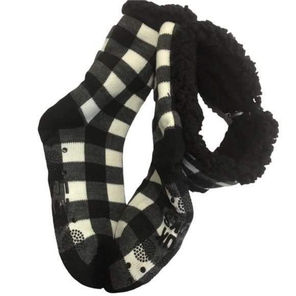 Muk Luks Checkered Plaid Comfy Cabin Sock & Headband Set - Picture 3 of 4